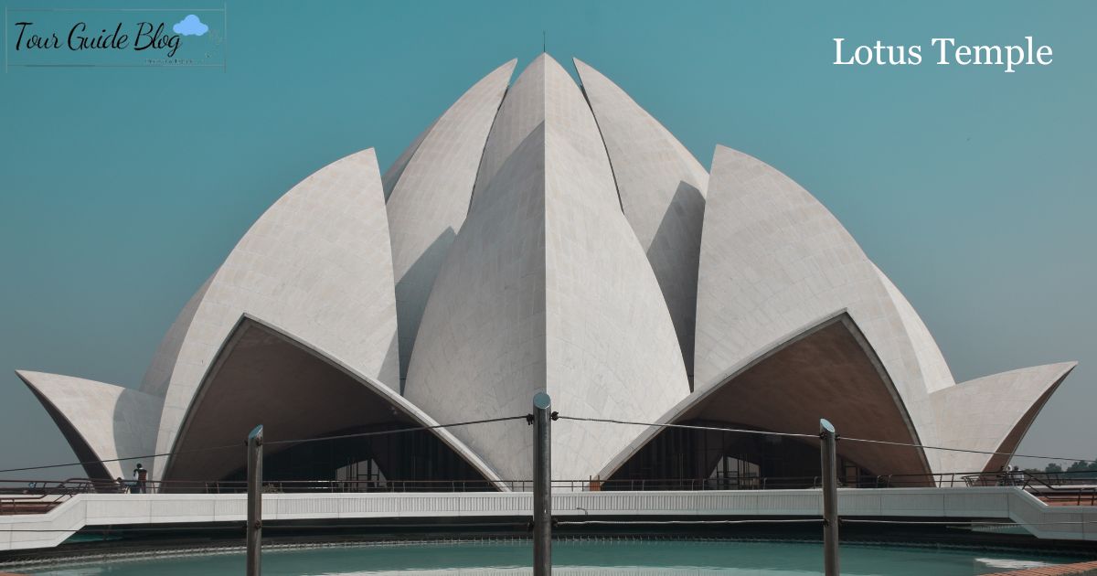You are currently viewing Lotus Temple: A Peaceful Travel Destination of India